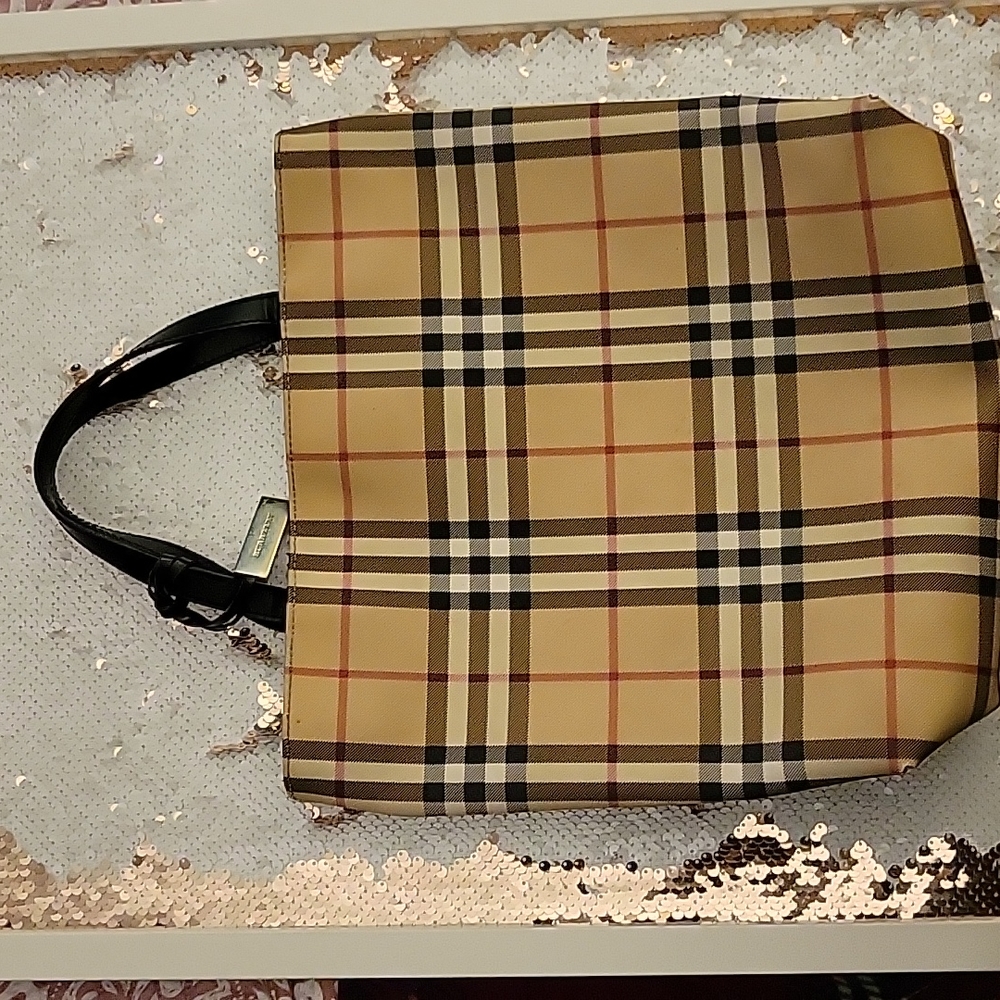 Pre-owned Burberry PVC Tote Handbag